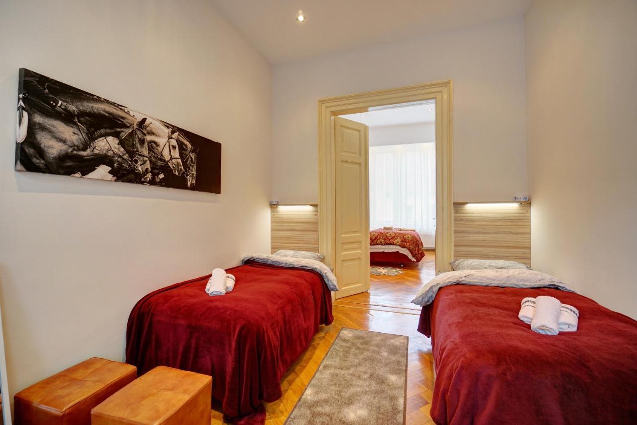 Apartmán Casa De Vis, Brasov Old City Centre Exteriér fotografie