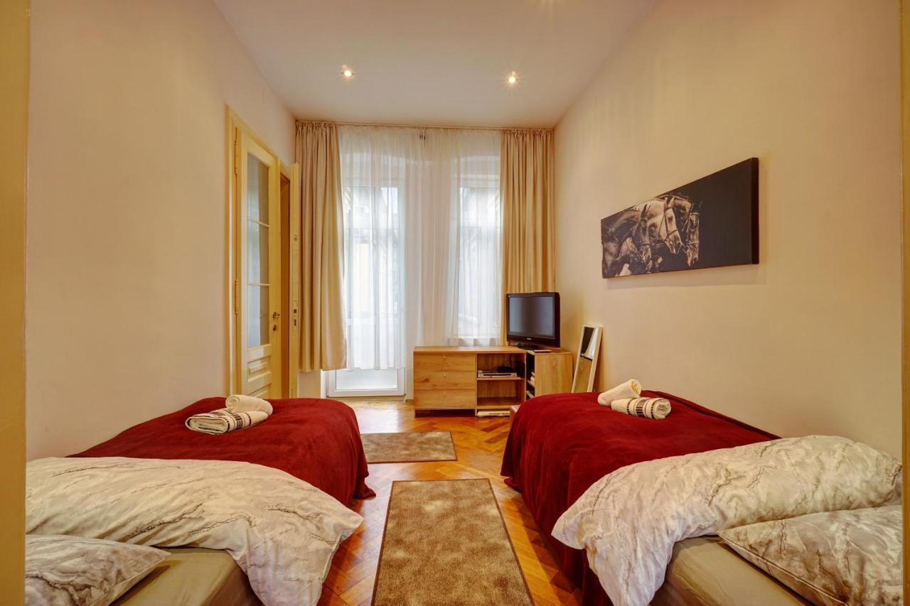 Apartmán Casa De Vis, Brasov Old City Centre Exteriér fotografie